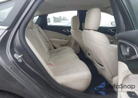 2015 Chrysler 200 Limited from USA, damaged, VIN 1C3CCCAB7FN637814